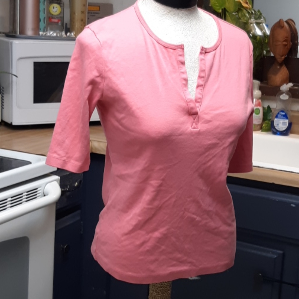 Womens Pink Tee Tshirt Sz Small top Short sleeve JONES of NEW YORK